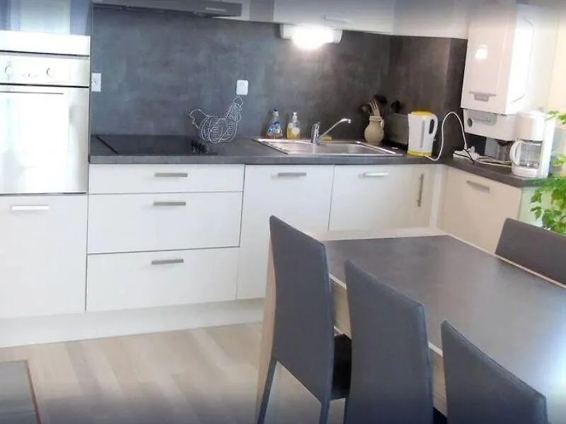 Appartement House With 2 Bedrooms In Saint-Malo, With Enclosed Garden And Wifi
